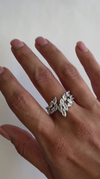 Anillo ajustable fiesta oro laminado blanco
